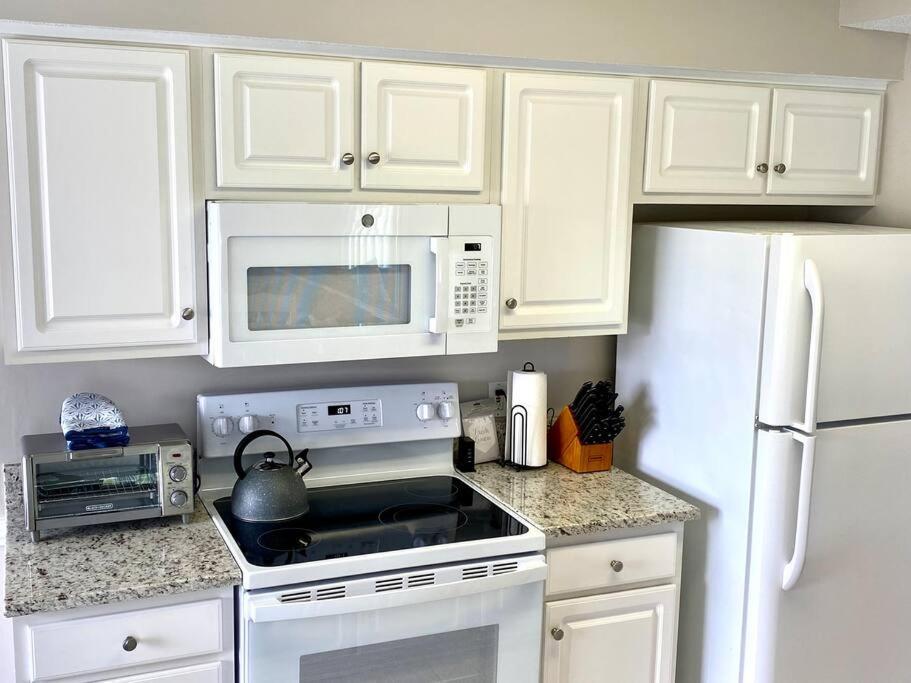 Booking Fast! Golf, Beach, And Relaxation! A Great Place For All! Calabash Extérieur photo